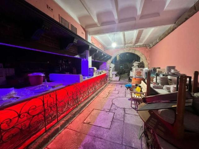 Local comercial en venta en Torrevieja, Centro photo 0