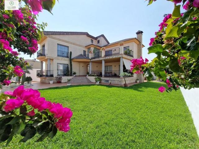 Casa en venta en Daimús, Daimús photo 0