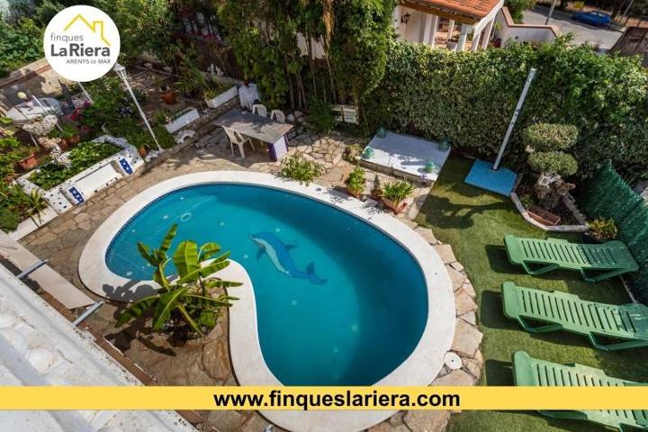 Chalet en venta en Arenys de Mar, Urbanitzacions photo 0