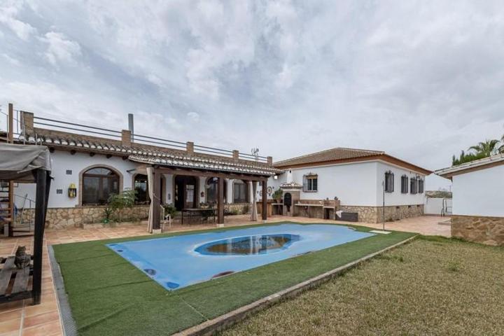 Casa con terreno en venta en Moraleda de Zafayona, Moraleda de Zafayona photo 0