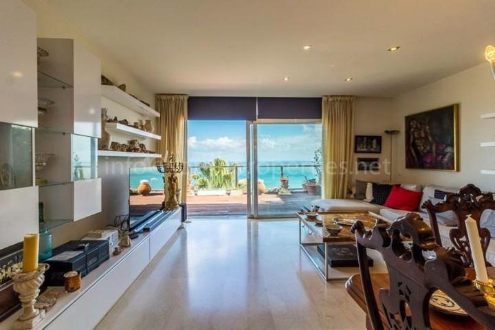 Piso en venta en Manilva, Costa del Sol Occidental - Área de Estepona photo 0