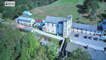 Edificio en venta en Orbaizeta, Pirineo navarro photo 0