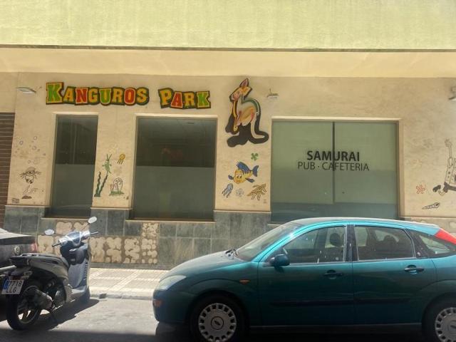Local comercial en venta en Torremolinos, Centro photo 0