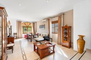 Chalet en venta en Ogíjares, Zona metropolitana photo 0