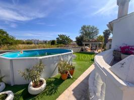 Chalet en venta en Denia photo 0