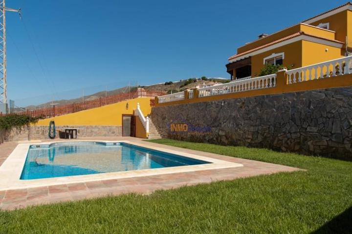 Chalet en venta en Adra, GUAINOS BAJOS photo 0