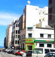 Edificio en venta en Las Palmas de Gran Canaria, Mesa y López photo 0