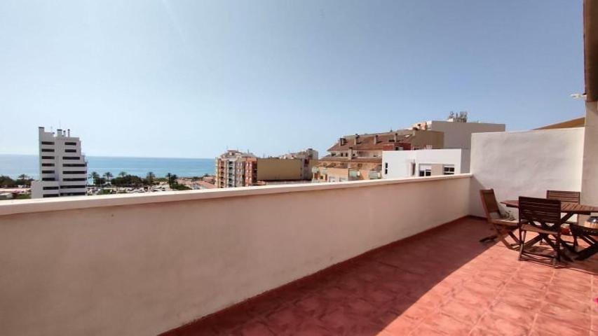 Aticos en venta en Vinaròs, Casco Urbano photo 0