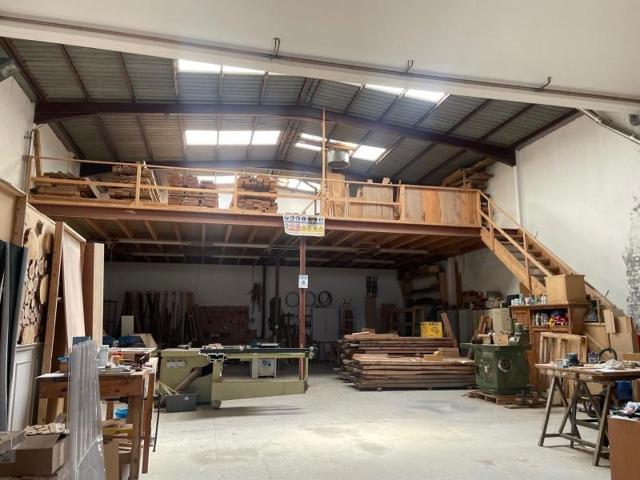 Nave industrial en venta en Segovia, Castilla y leon photo 0