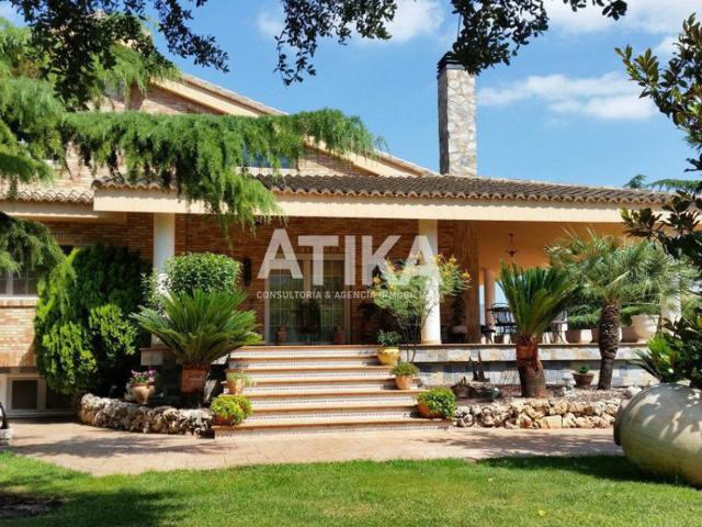 Chalet en venta en Ontinyent, Ontinyent photo 0