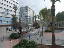 Edificio en venta en Badajoz photo 0