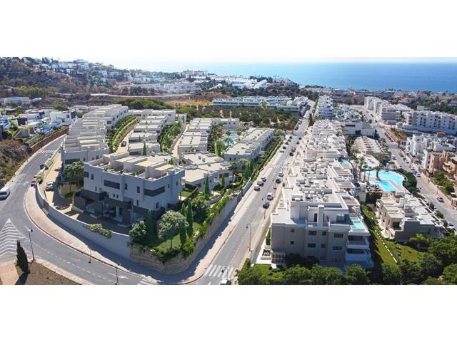 Bungalow en venta en Mijas photo 0