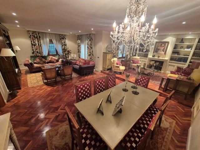 Casa en venta en Quintanar de la Orden photo 0