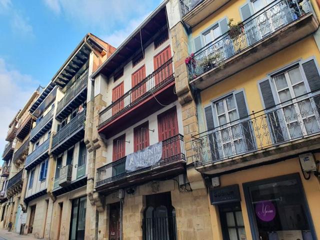 Casa en venta en Irun photo 0