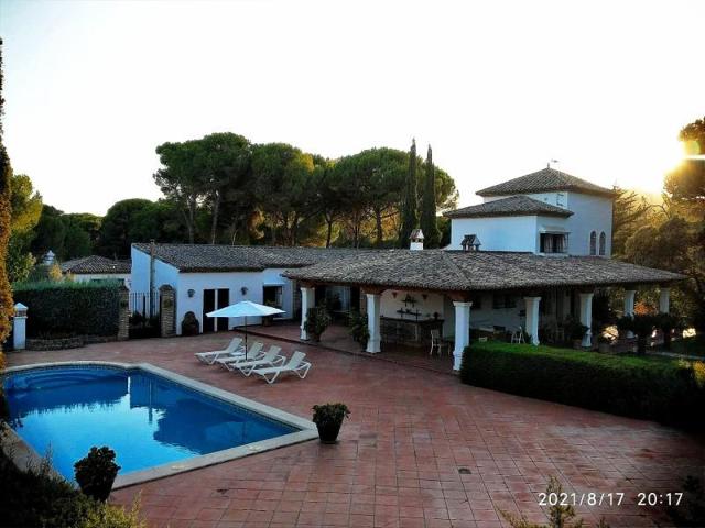Casa con terreno en venta en Andújar, 13 200 ctra. santuario virgen de la c photo 0