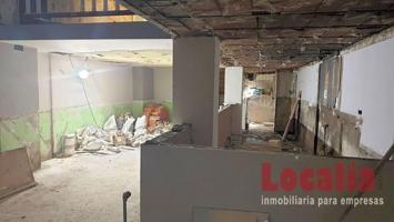 Local comercial en venta en Santander photo 0