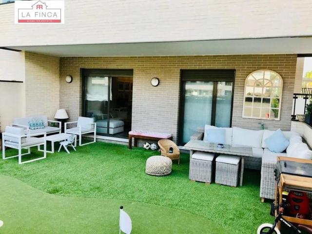 Piso en venta en Torremolinos, Los Alamos photo 0