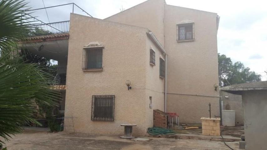 Chalet en venta en Crevillent, Crevillent photo 0