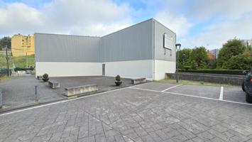 Local comercial en venta en A Coruña, Someso photo 0