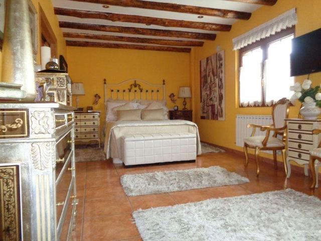 Chalet en venta en Bárcena de Cicero, Bárcena de Cicero photo 0