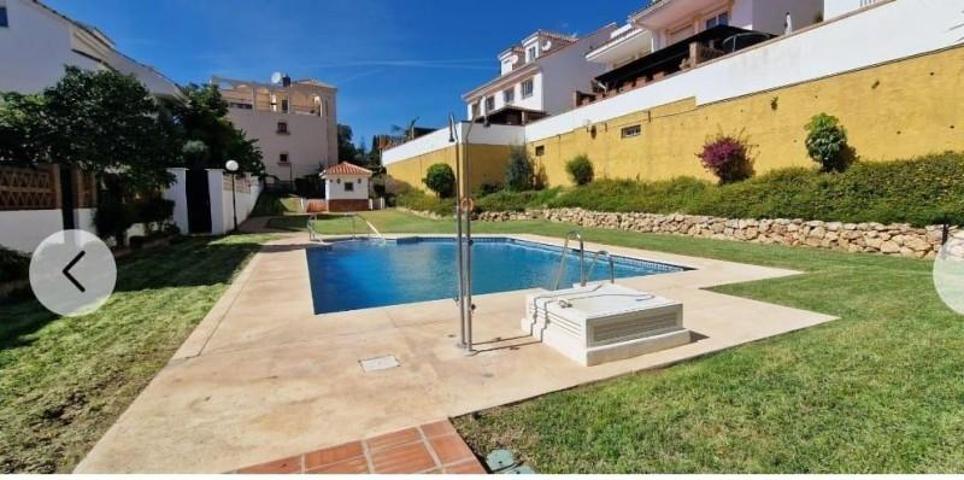 Bungalow en venta en Mijas, Campo de mijas photo 0