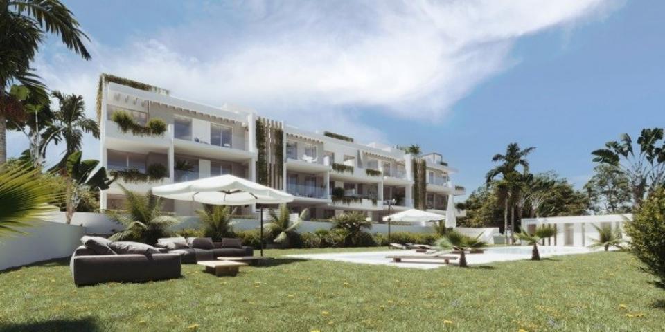 Apartamento en venta en Estepona, Selwo photo 0