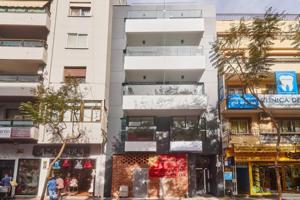 Apartamento en venta en Fuengirola, Puerto Deportivo photo 0