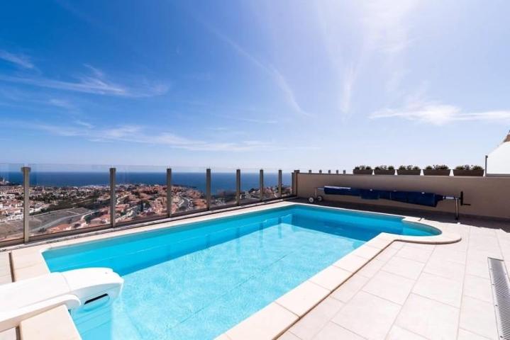 Apartamento en venta en Mogán, Arguineguín, Loma Dos photo 0