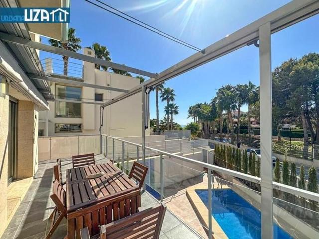 Chalet en venta en El Campello, Cala dor photo 0