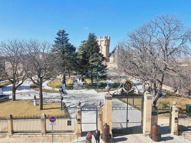 Piso en venta en Segovia, Casco antiguo photo 0