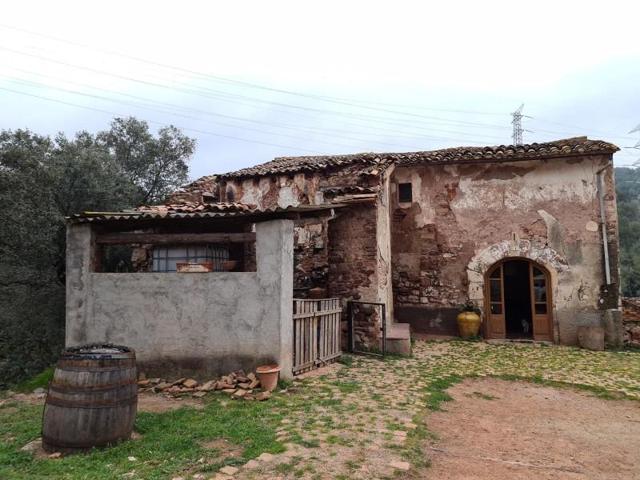 Casa con terreno en venta en Sentmenat, Can montllor photo 0