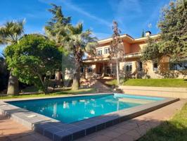 Chalet en venta en Badajoz photo 0