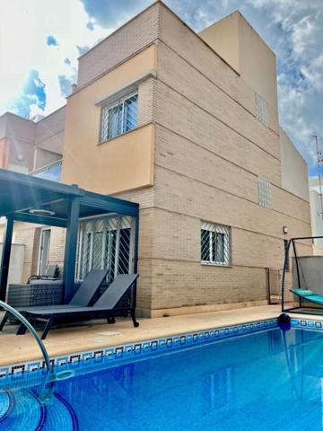 Bungalow en venta en Pilar de la Horadada, La Torre de la Horadada photo 0