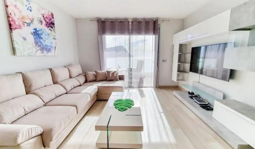 Piso en venta en Granadilla de Abona photo 0