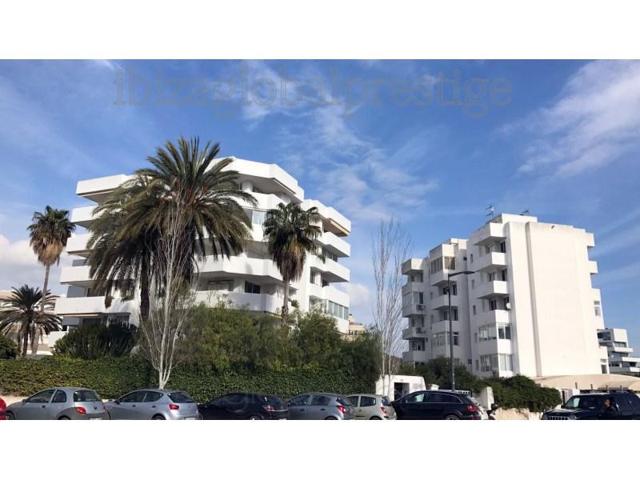 Apartamento en venta en Eivissa photo 0