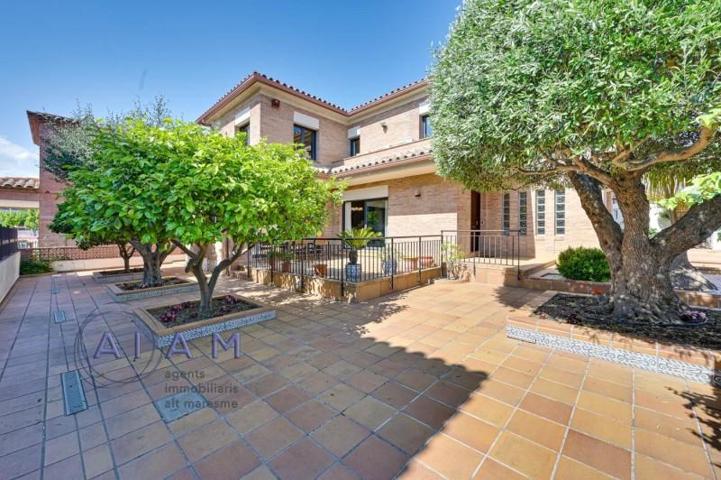 Chalet en venta en Pineda de Mar, Pinemar-Can Cornet photo 0