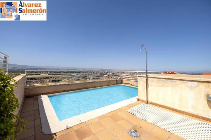 Bungalow en venta en Granada, El serrallo photo 0