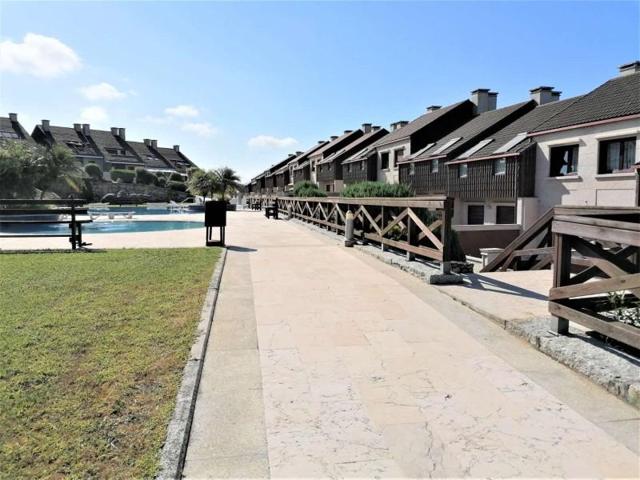 Chalet en venta en O Grove, O Grove photo 0