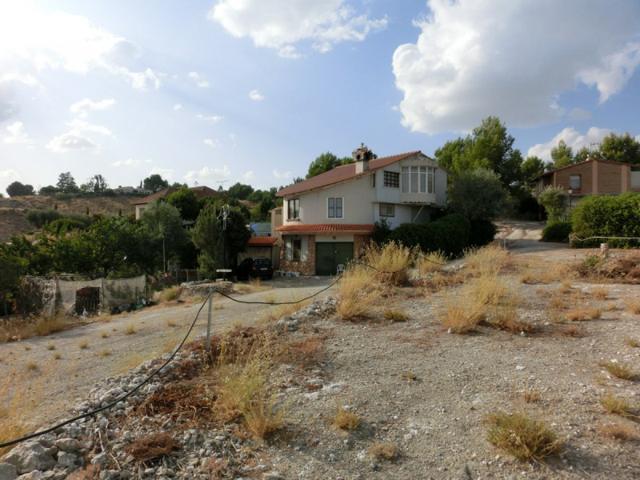 Chalet en venta en Chinchón, Urb. valgrande photo 0