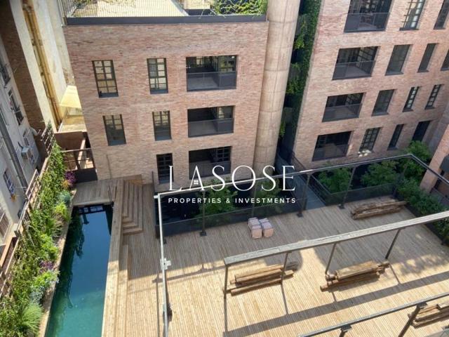 Piso en venta en Barcelona, El Raval photo 0