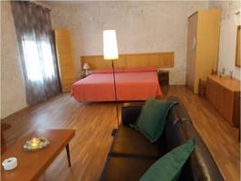 Edificio en venta en Badalona, Bufalà photo 0