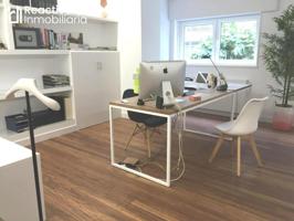 Piso en venta en Santiago de Compostela, Ensanche photo 0