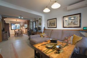 Adosada en venta en Alhaurín de la Torre, Costa del Sol photo 0