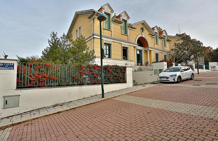 Chalet en venta en Valladolid, Fuente berrocal photo 0