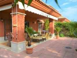 Chalet en venta en Marbella, Santa Clara photo 0