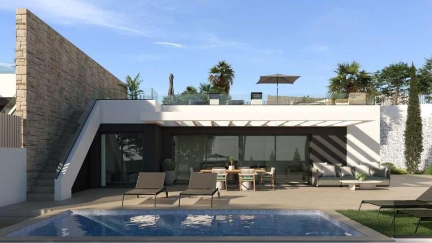Chalet en venta en Alicante photo 0
