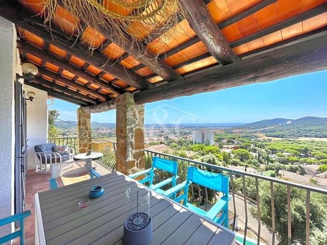 Chalet en venta en Calonge, Vescomtat de cabanyes, 17251 photo 0