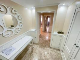 Piso en venta en Sevilla, Luis Montoto - Santa Justa photo 0