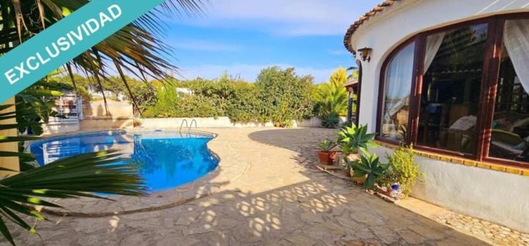 Casa con terreno en venta en Jávea-Xàbia photo 0