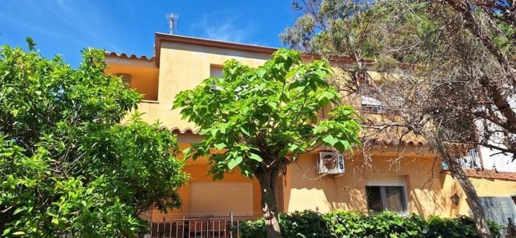 Casa en venta en L'Escala, Centre photo 0